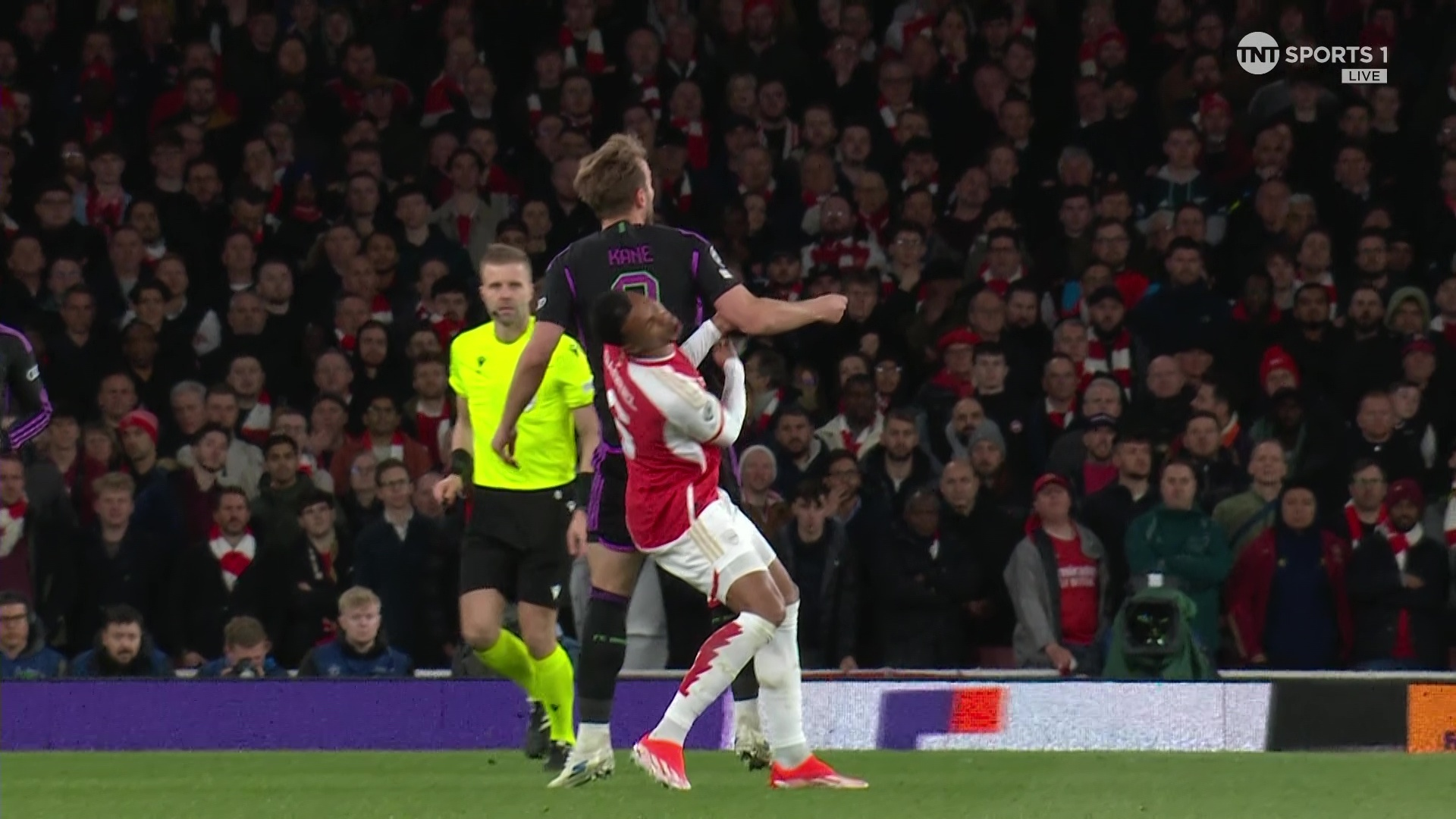 Harry Kane escaped a red card after elbowing Gabriel in the throat