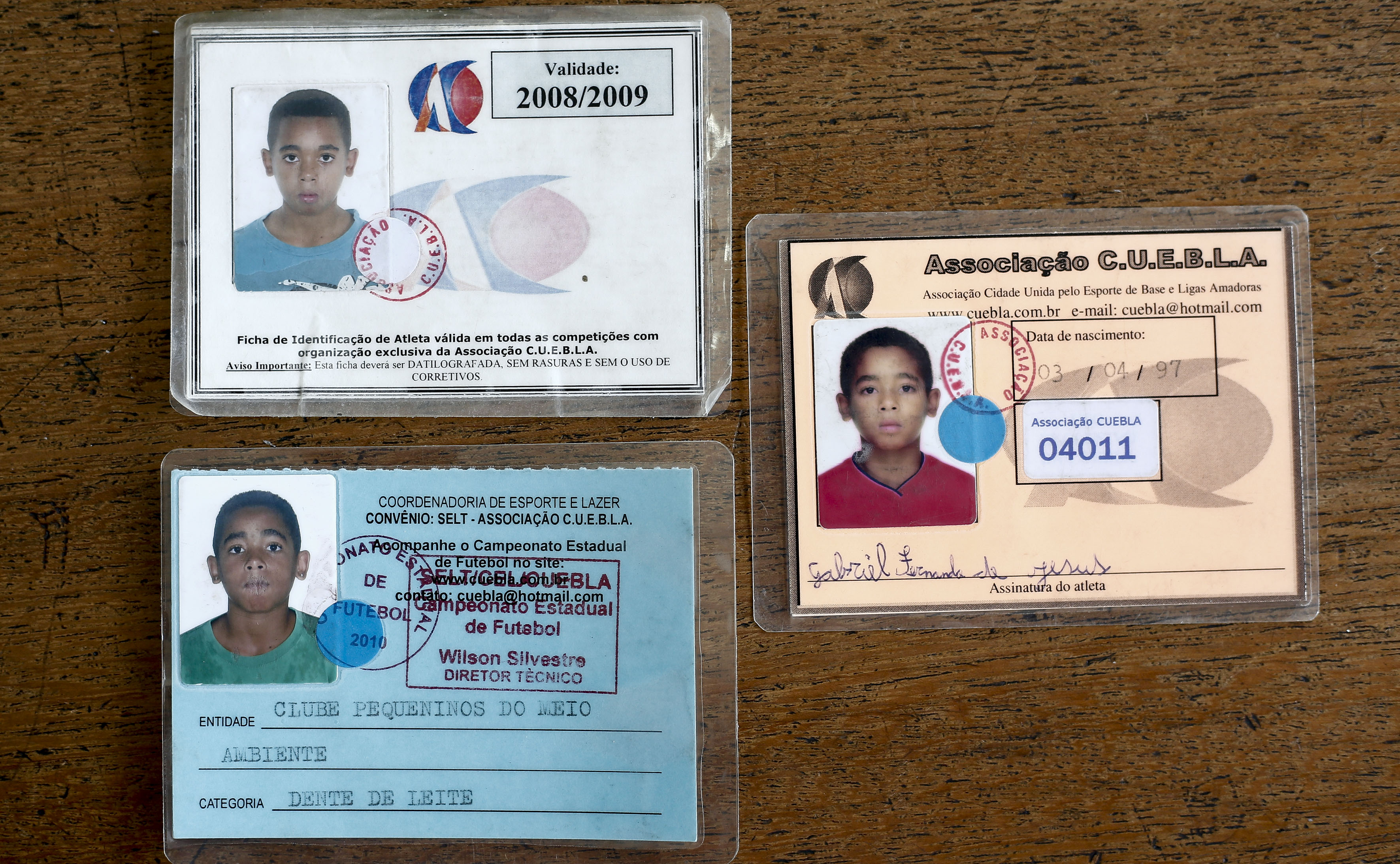 Identity cards of Jesus, when he started his career at the Clube Pequeninos do Meio Ambiente, in the neighborhood of Tremembe