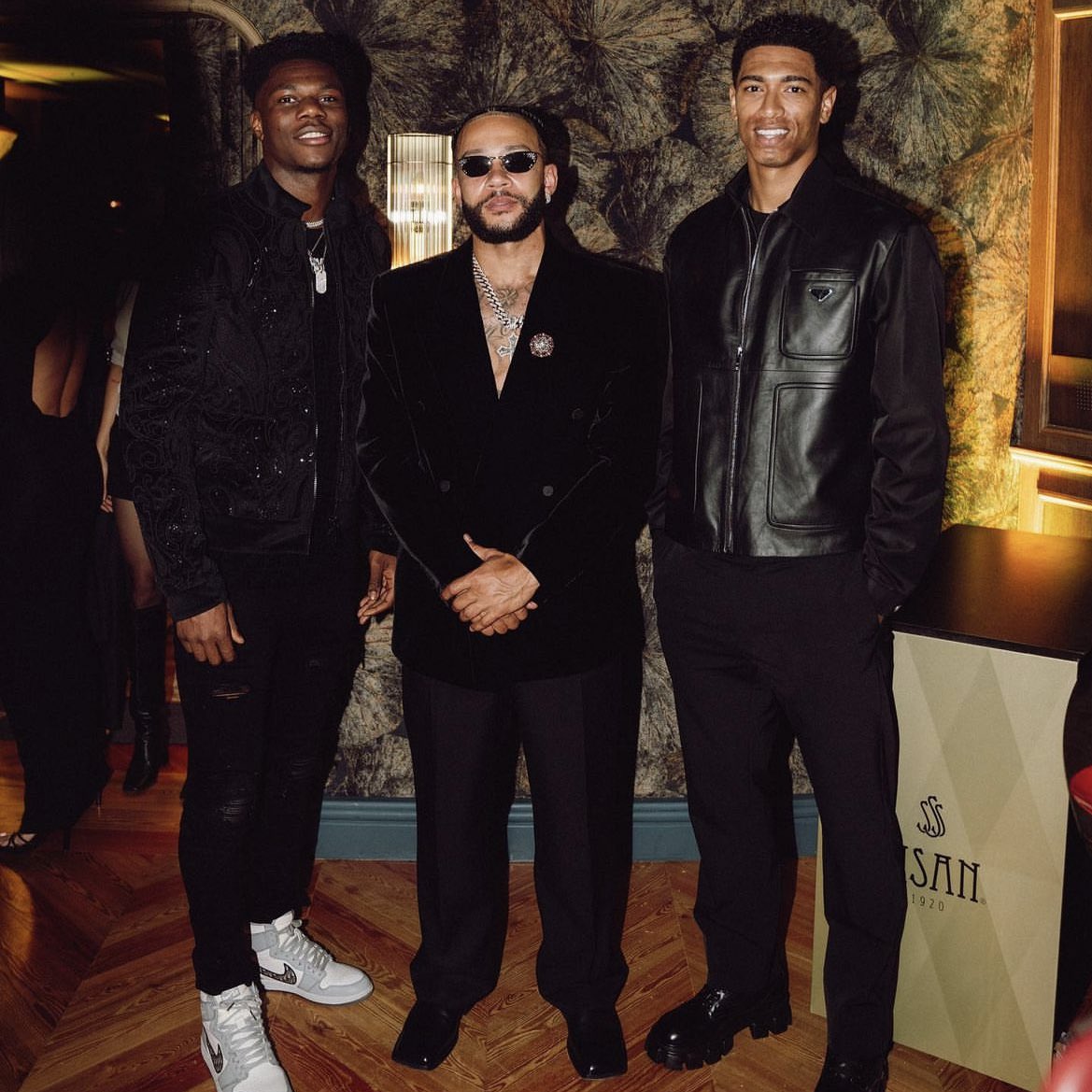 CholeezyLFC on X: "Memphis Depay had a star studded birthday party. Jude Bellingham along with some of his teammates, such as Vinicius Jr, Camavinga and Touchemeni all attended. As well as Nigerian