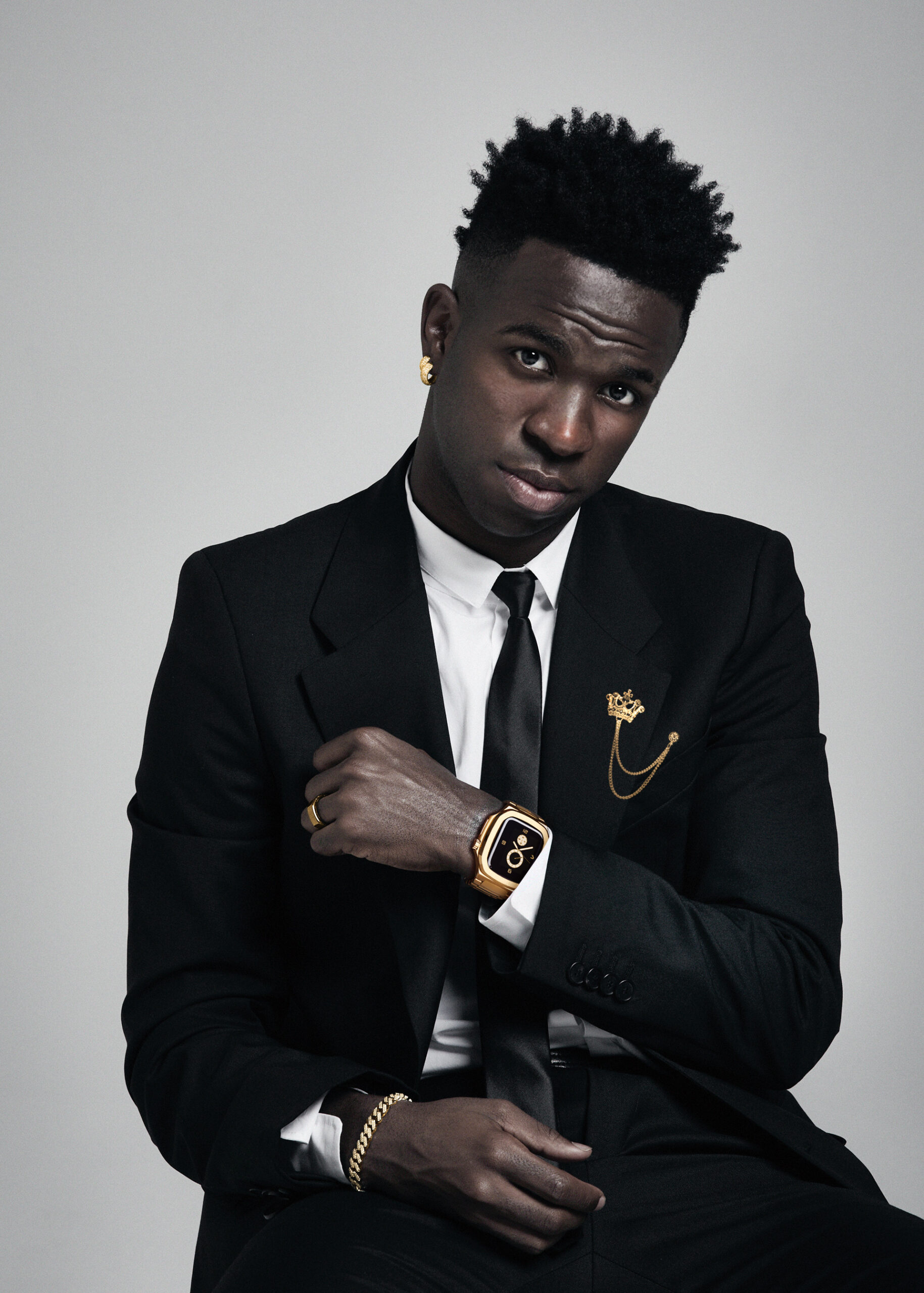 Vinicius Jr. helms a luxury Apple Watch collection - The Plug