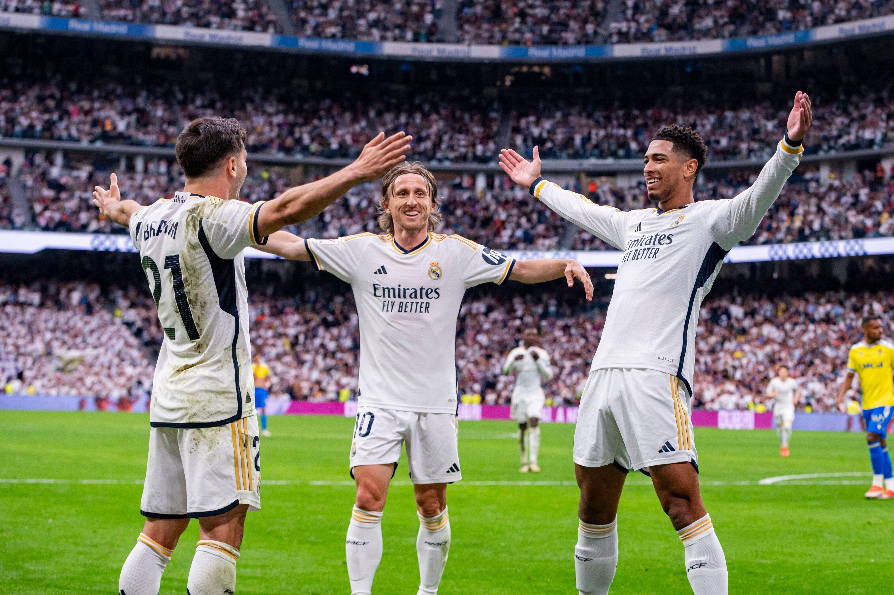 Bellingham scored again in a 3-0 win over Cadiz which put one hand on the trophy for Madrid