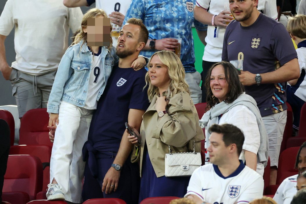 Harry Kane celebrated with his wife Katie and daughter after England's win over Switzerland